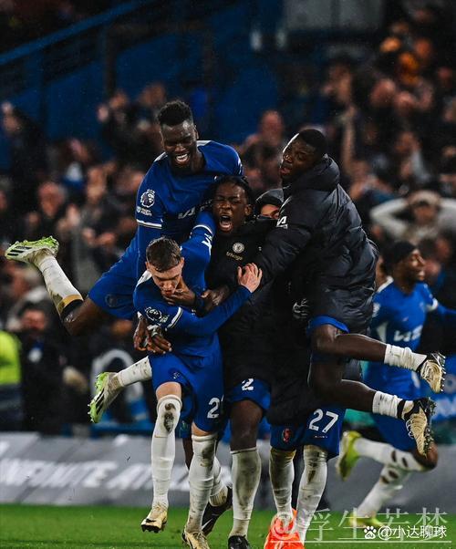 切尔西4球横扫圣徒,跃居英超第四,期待热刺三度击败曼城! 切尔西4球横扫圣徒,跃居英超第四,期待热刺三度击败曼城!
