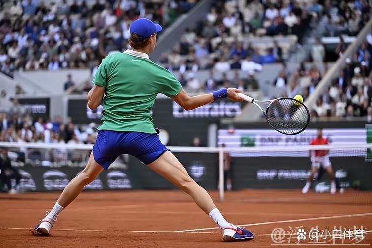 辛纳直落三盘击败德约科维奇 挺进法网男单决赛 辛纳直落三盘击败德约科维奇 挺进法网男单决赛